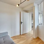 Spacious 3 Bedroom - Luxe Trocadero *