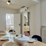 Spacious 3 Bedroom - Luxe Trocadero * 파리