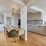 아파트 Spacious 3 Bedroom - Luxe Trocadero