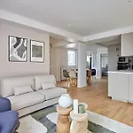 아파트 Spacious 3 Bedroom - Luxe Trocadero
