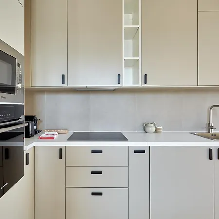 Spacious 3 Bedroom - Luxe Trocadero * Parijs