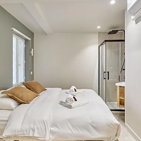 Spacious 3 Bedroom - Luxe Trocadero *