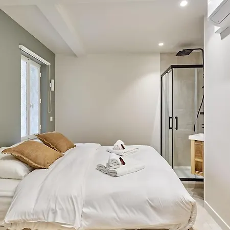 Daire Spacious 3 Bedroom - Luxe Trocadero *